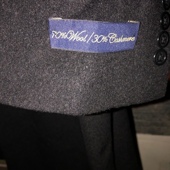 Brand new tags on Brooks Brothers jacket - Picture 2 of 6